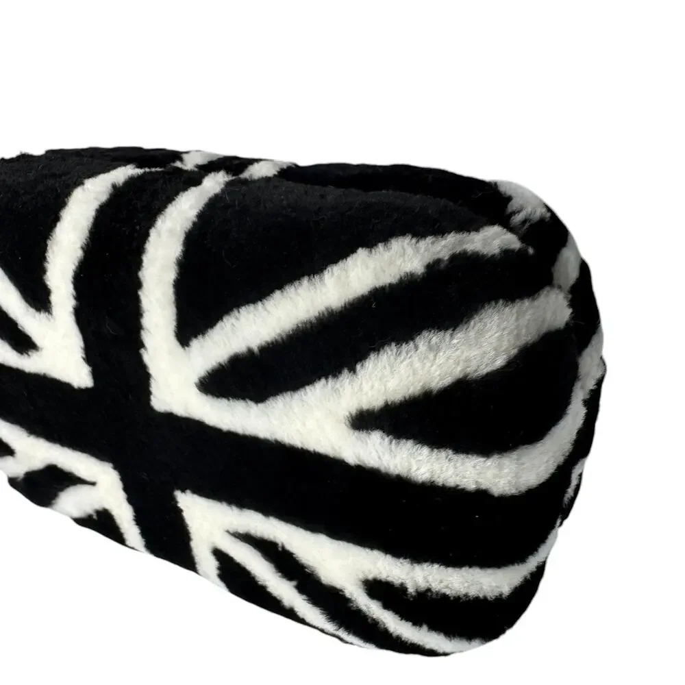 Alexander McQueen UK Bag Mink Skull Brittania Minaudiere Fur Clutch Union Jack